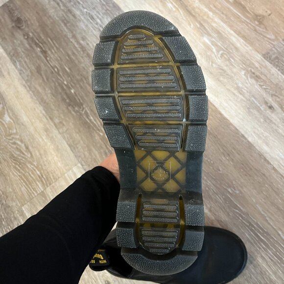 Dr. Martens unisex-adult Embury Leather Chelsea Boot, Black Wyoming, SIZE 6 - Picture 3 of 4